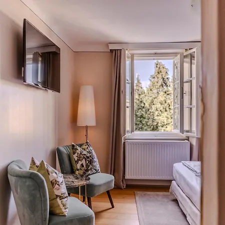 Otel Boutiquehotel Amadeus