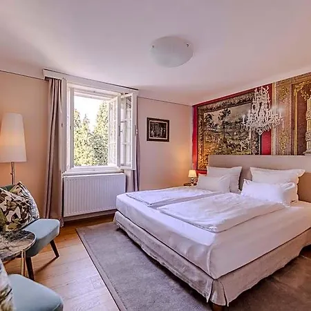 Boutiquehotel Amadeus 4*