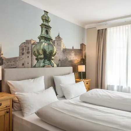 Boutiquehotel Amadeus Hotel 4*