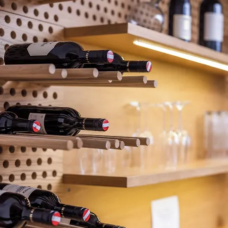 Hotel Boutiquehotel Amadeus 4*